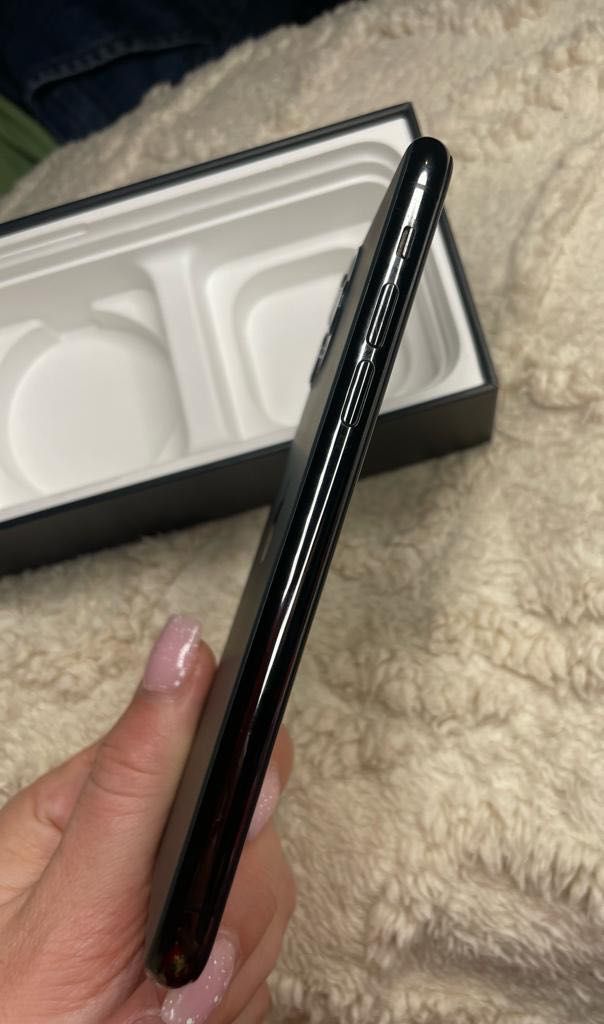 iPhone 11 pro 64 GB Space Gray