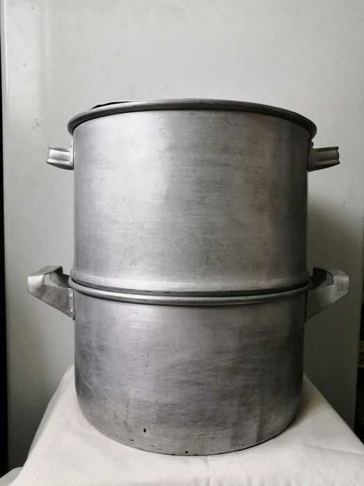 ОТДАМ ДАРОМ мантоварку. Среднюю, (28см), алюминиевую, Советскую, бу