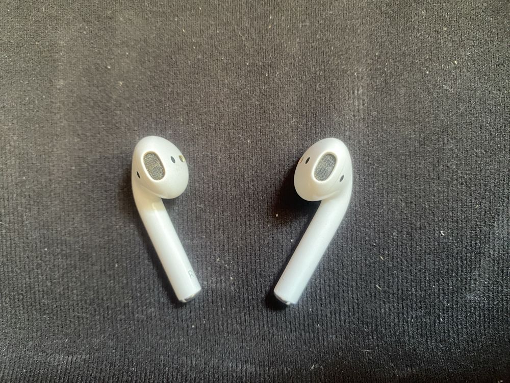 AirPods 2 цена за один