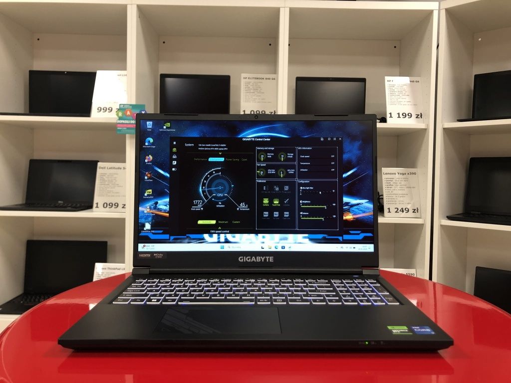 GIGABYTE G5 MF5 2024 – RTX 4050, i7-13Gen, 16GB DDR5, 512 SSD |