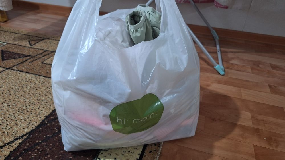 Отдам даром пакет вещей