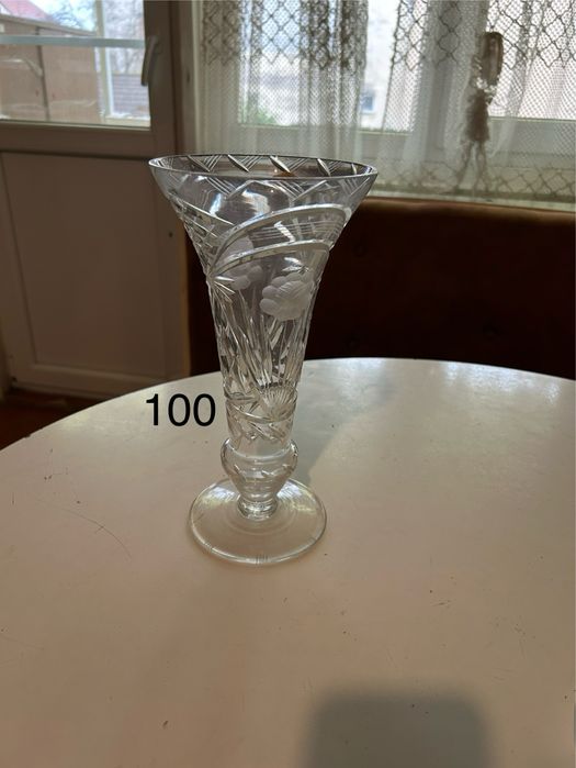 Vaze din cristal diverse marimi pret pe poză