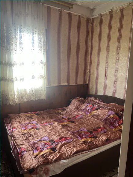 Срочно! Квартира на Ц4-кафе Плов 1*2/4/4  общ пл 42м с мебелью