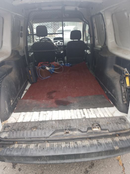 Vînd Renault Kangoo Maxi