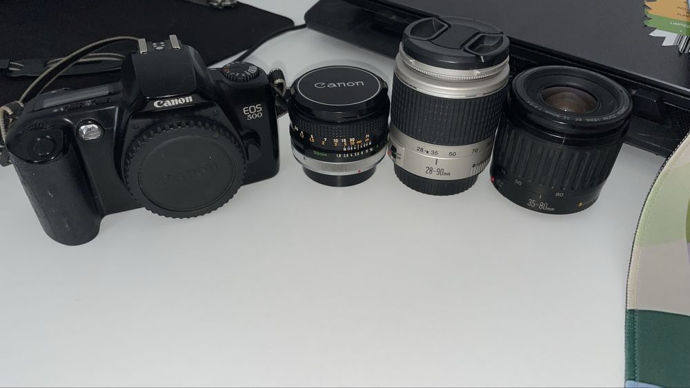 Aparat foto SLR Canon EOS 500 + 3 obiective