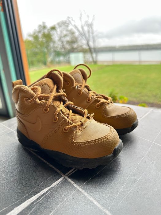 Детски високи маратонки NIKE
