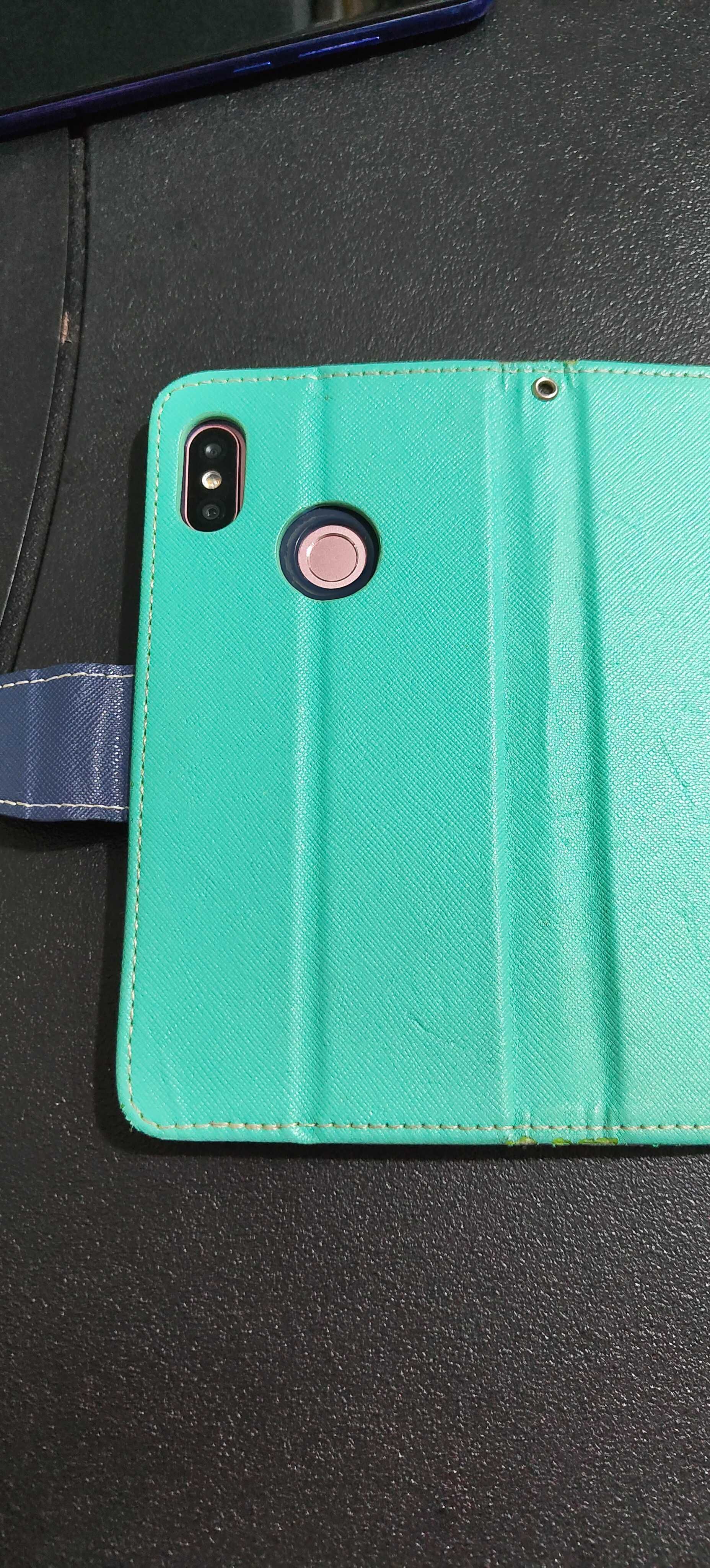 Смартфон Xiaomi Redmi Note 5