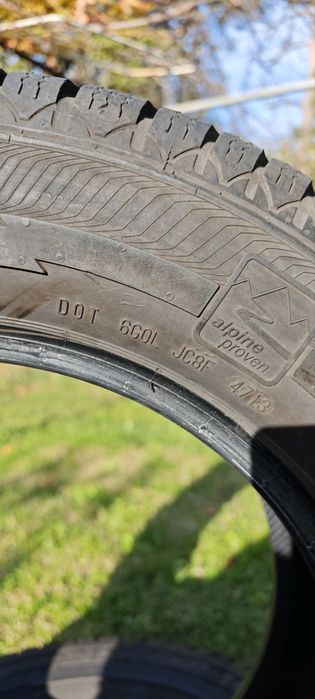 215/65/16 зимни бусови