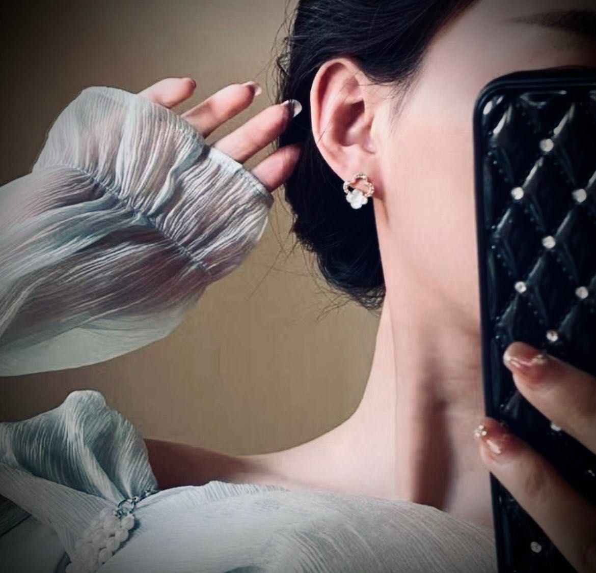 Обеци в стила на Van Cleef. Ван клиф