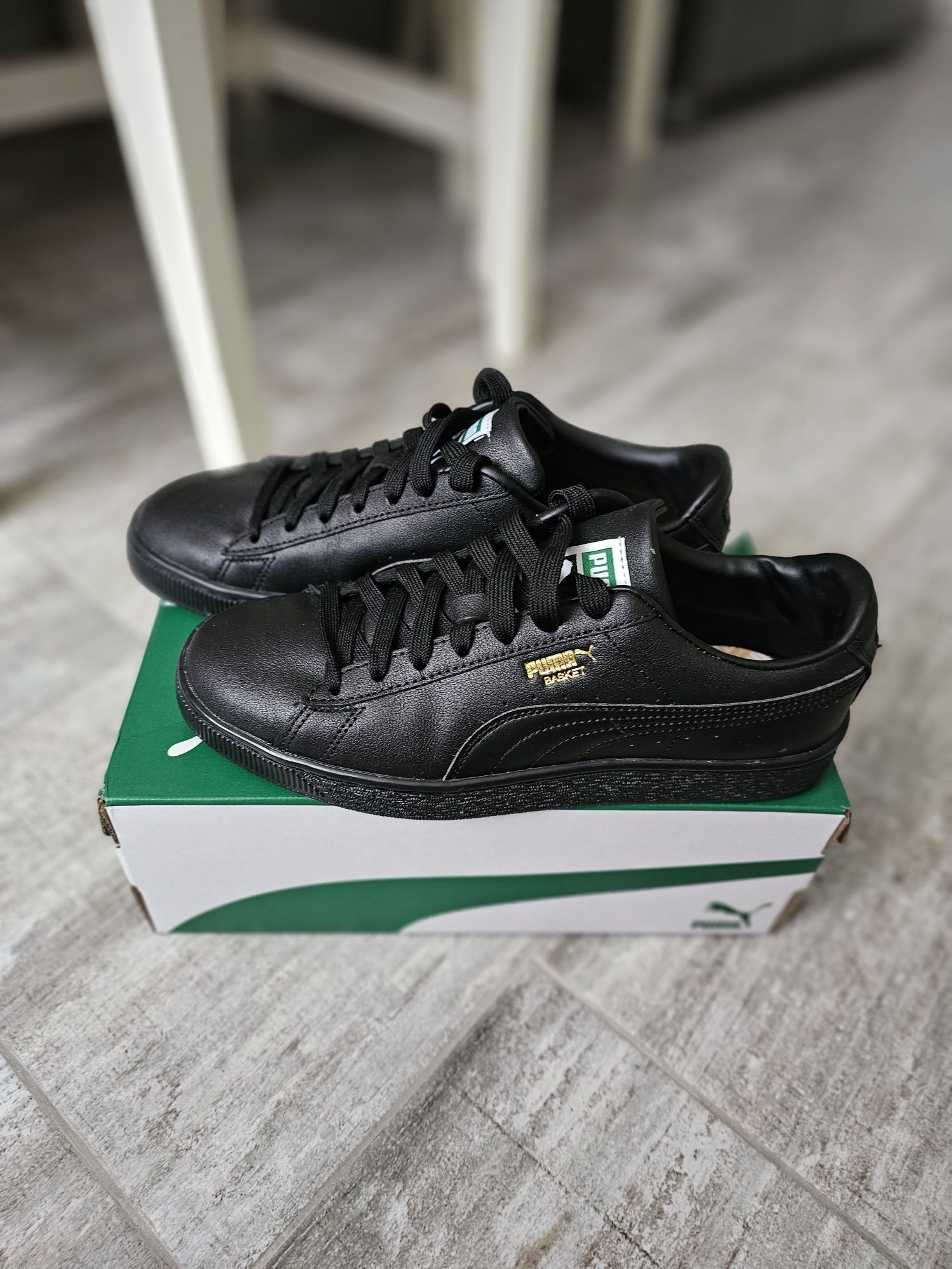 Pantofi sport Puma mărimea 39