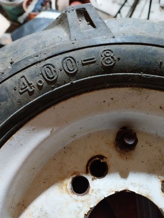 Doua roti motocultor+ 1 bonus