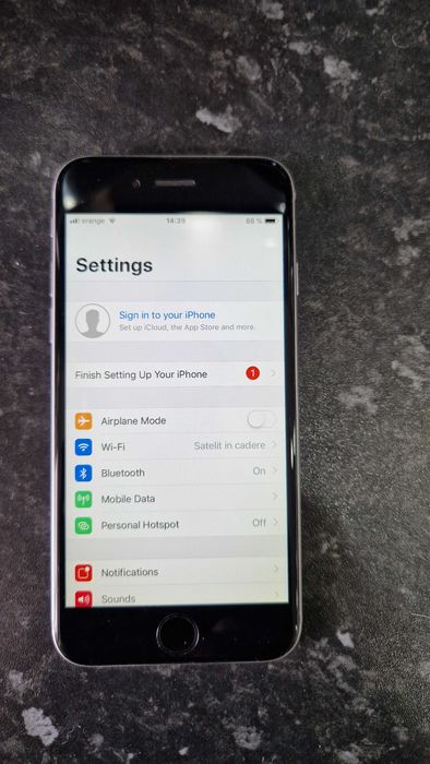Vand Telefon Apple Iphone 6 Space Grey !! Liber Retea !! la 300lei