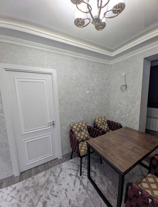 Сдам евро квартиру на Ойбек Космонавт