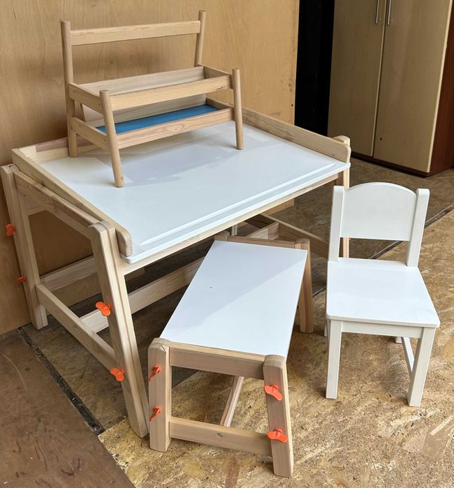 Mobilier Camera Copilului tip Ikea; Masuta scaun bancuta suport carti