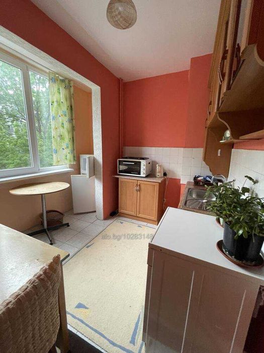 Дава се под наем Тристаен апартамент в Варна, Базар Левски - 65 кв.м за 357 € - Снимка #2