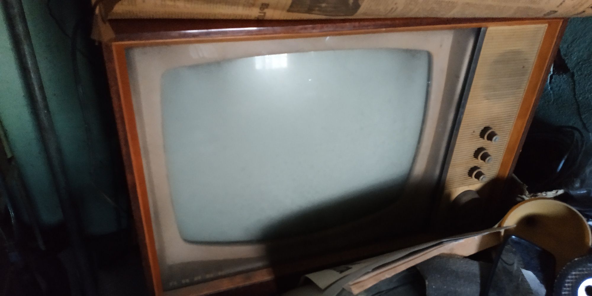 Телевизор Пирин антика