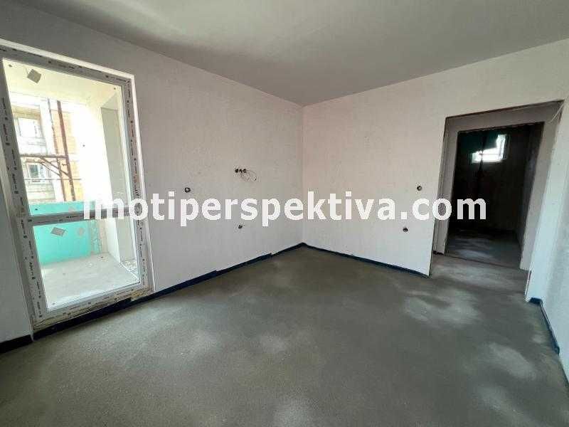 Продава се Тристаен апартамент в Пловдив, Христо Смирненски - 104 кв.м за 1183 €/кв.м - Снимка #3