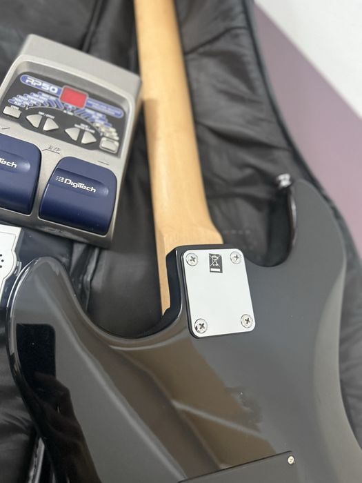 Chitara electrica Tenson