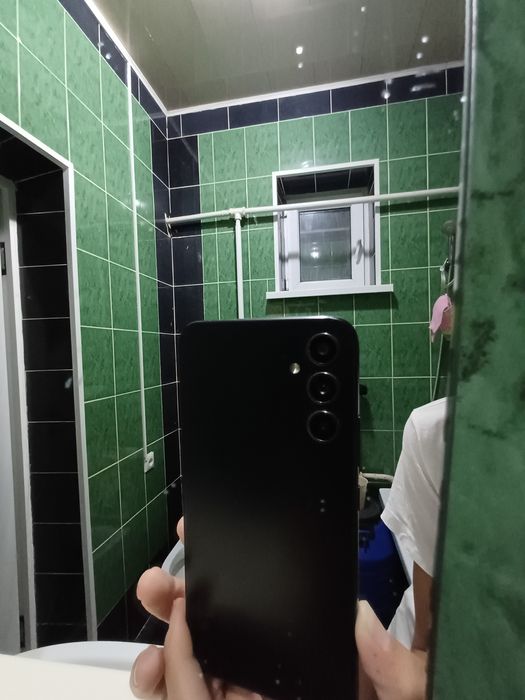 Самсунг а34 5G...