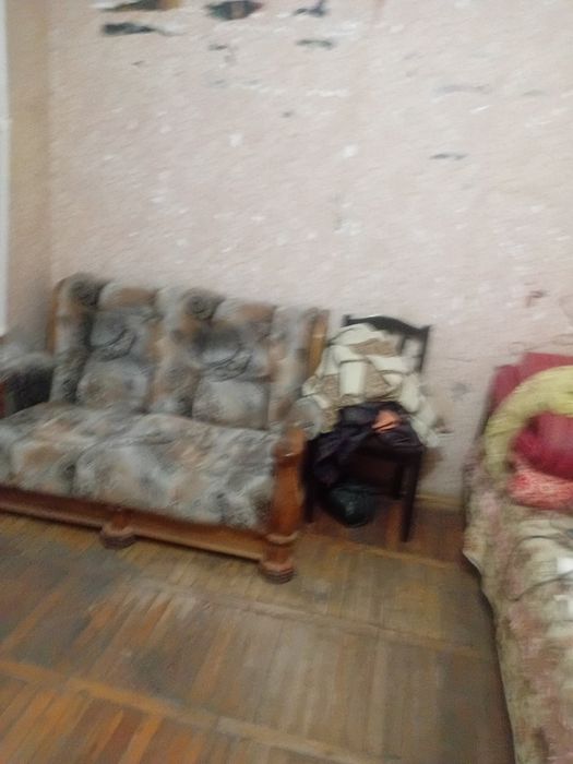 1/2/4 Яшнобод метро олмос бекати олдидп талабалар еки. оилага берилади