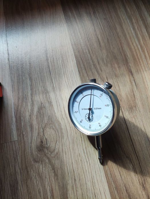 Индикаторен часовник