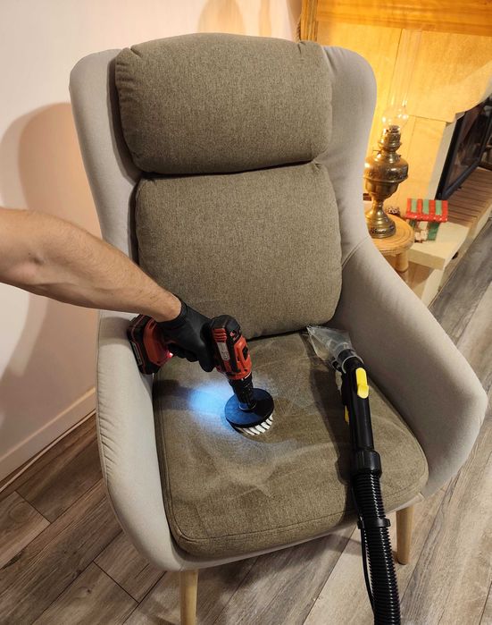 Inchiriez aspirator spalare injectie-extractie profesional