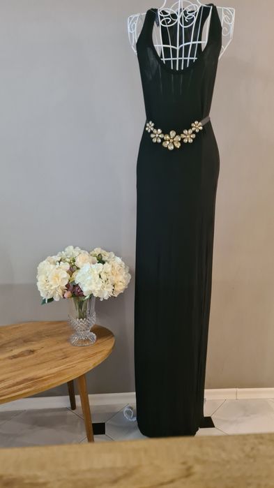 Дамска рокля ,черна