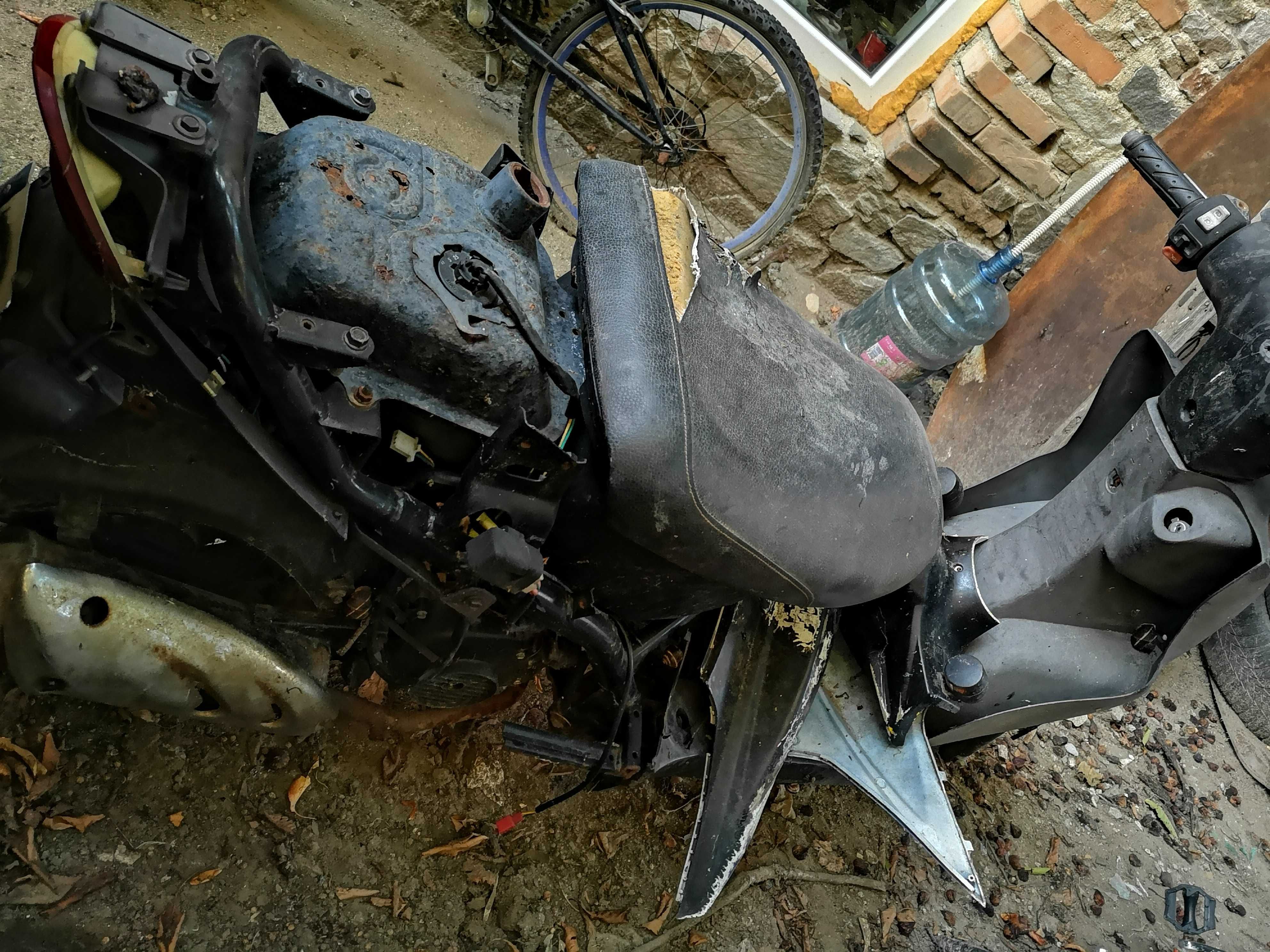 Kymco agility 50 цял на части