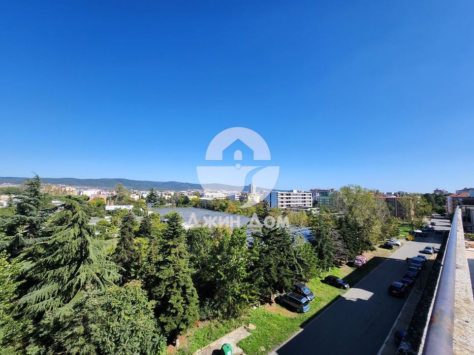 Продава се Двустаен апартамент в к.к. Слънчев бряг - 77 кв.м за 908 €/кв.м - Снимка #11