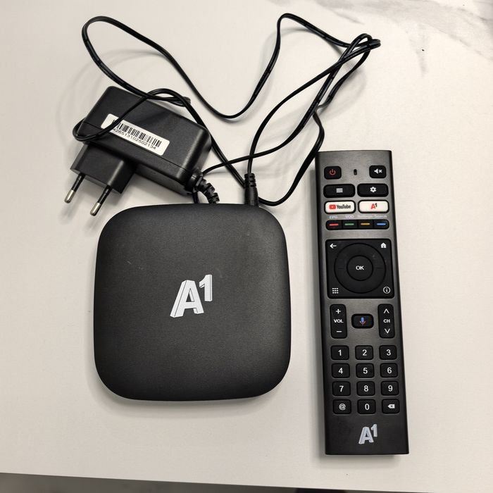 Продавам смарт TV box андроид