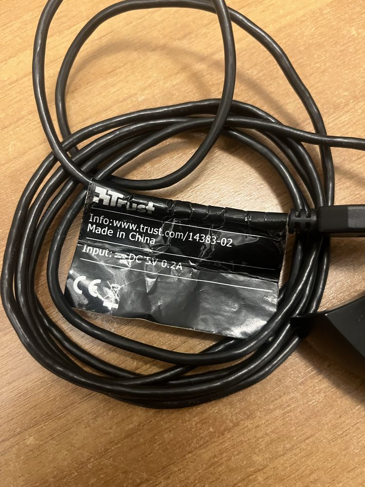 Webcam Trust 14383-02 USB – 5V, compactă, ideală pentru apeluri video