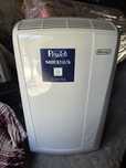 Мобилен климатик Delonghi Pinguino Pac N81 9400BTU/h