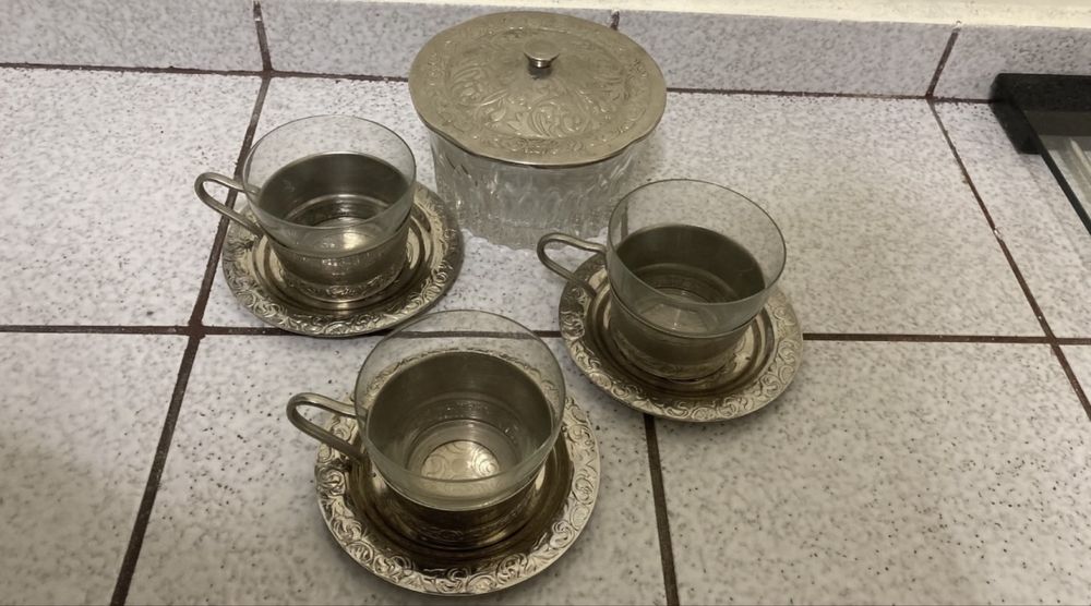 Подстъкан сервиз за кафе
