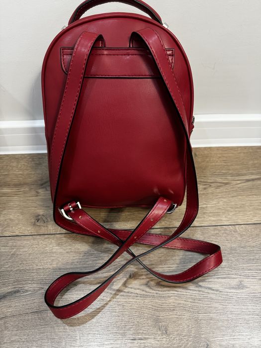 Дамска раница (кожа)