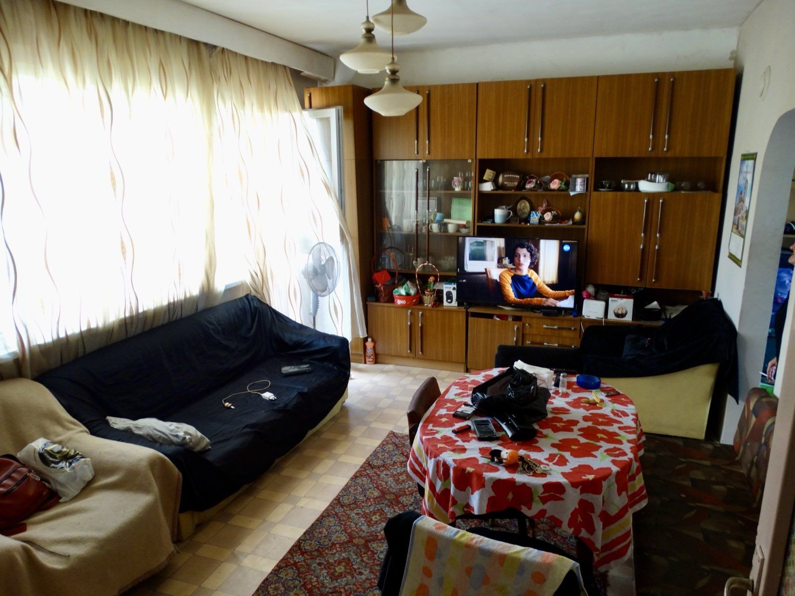 Продавам 4-стаен апартамент в Асеновград