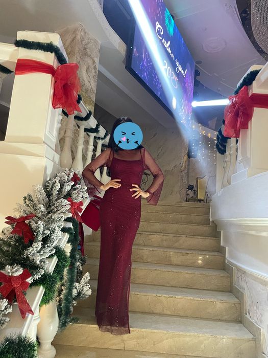 Платье бордовое длинное в обтяг