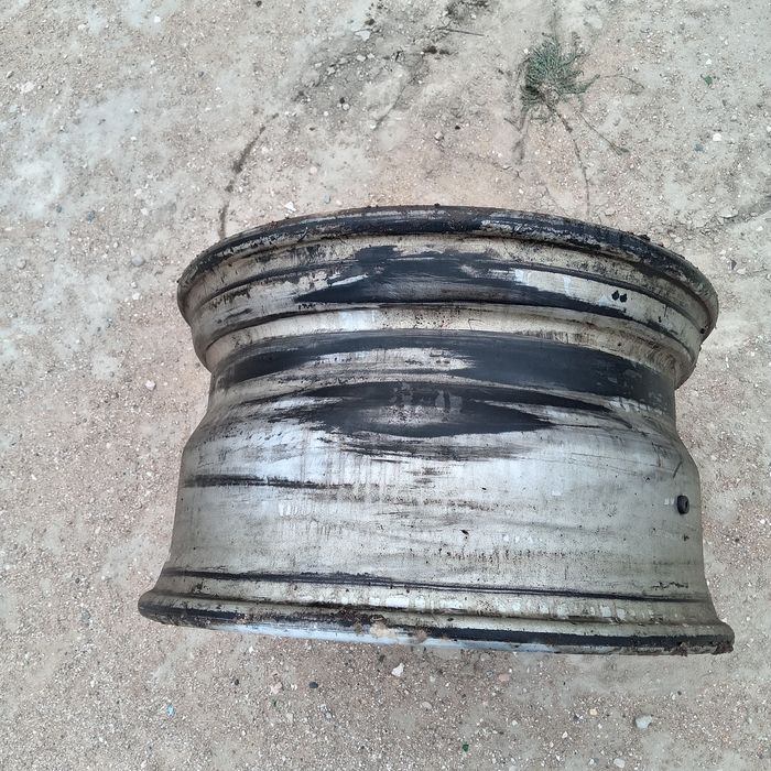 Диски на фуру прицеп