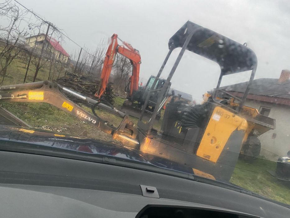 Miniexcavator Volvo ec15