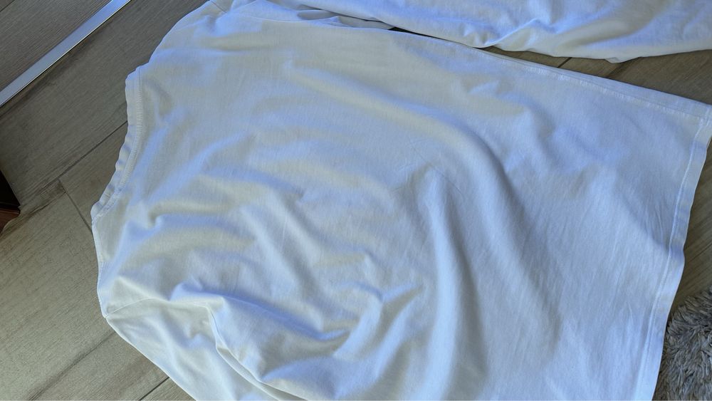 Тениска GUESS с дълъг ръкав