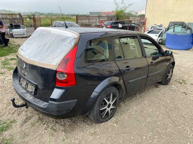 Dezmembrez Renault Megane 2 break 2005 1.5 dci 101cp ,motor k9k, jr5