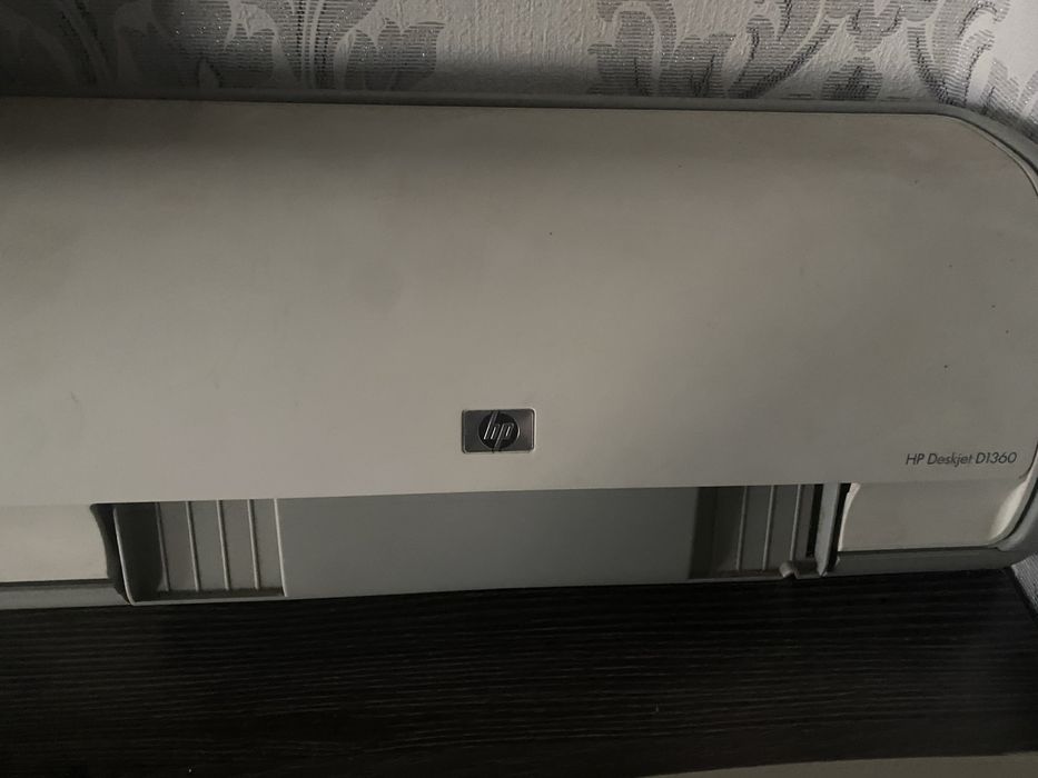 Принтер HP DeskJet D1360