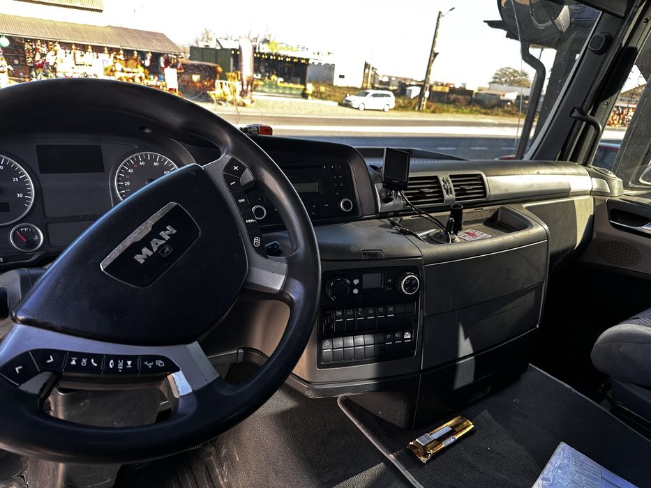 Man TGX calculator ecas lumini motor cutie coordonator zbr ecu panou