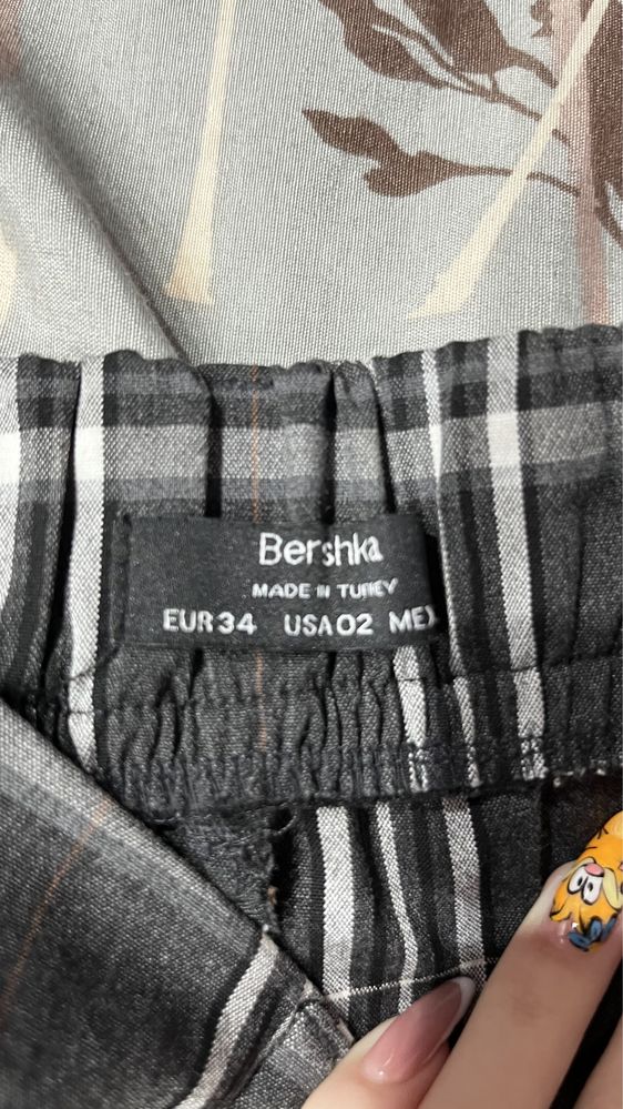 Дамски панталон Bershka