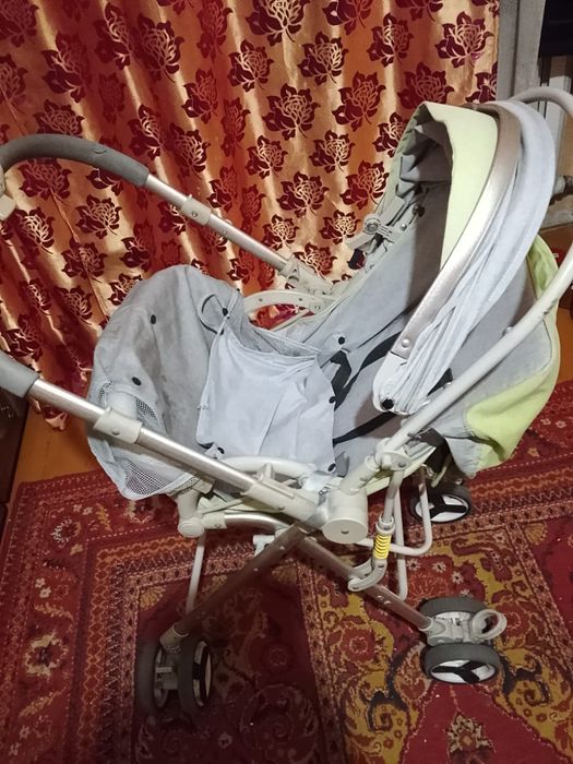 Продам детскую коляску