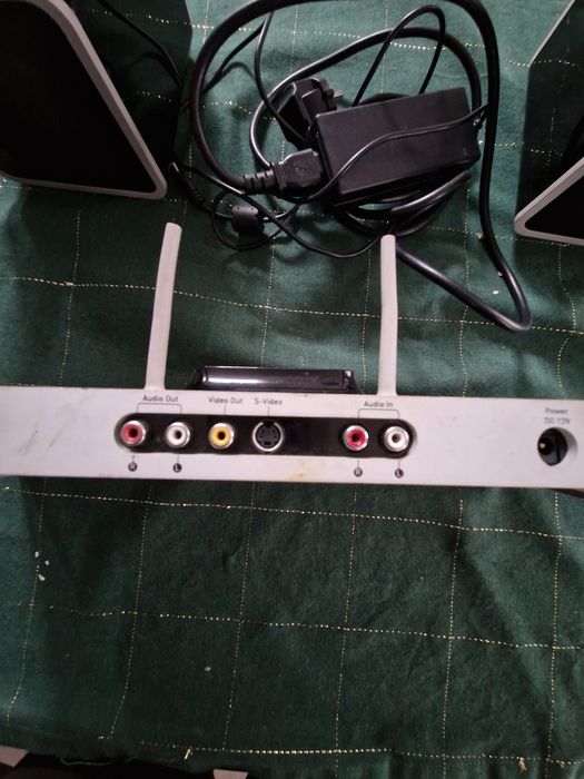 Griffin Technology Evolve pentru iPod cu boxe wireless