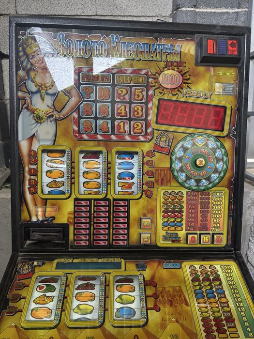 Продаем игровой автомат в отличном состочнии