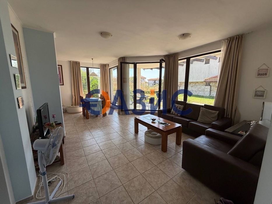 Продава се Къща в с. Кошарица, Област Бургас - 225 кв.м за 689 €/кв.м - Снимка #7