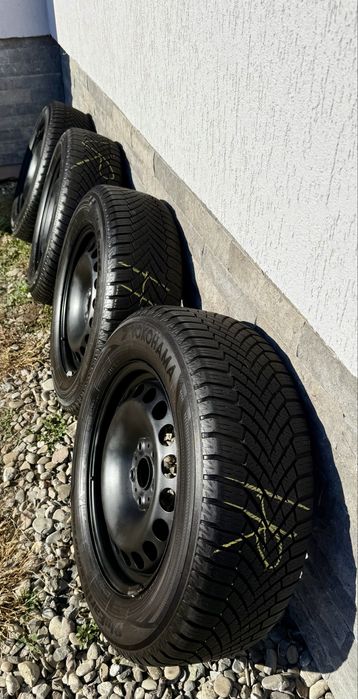 Jante otel plus anvelope M+S 215 60 16 impecabile ca noi Passat B8