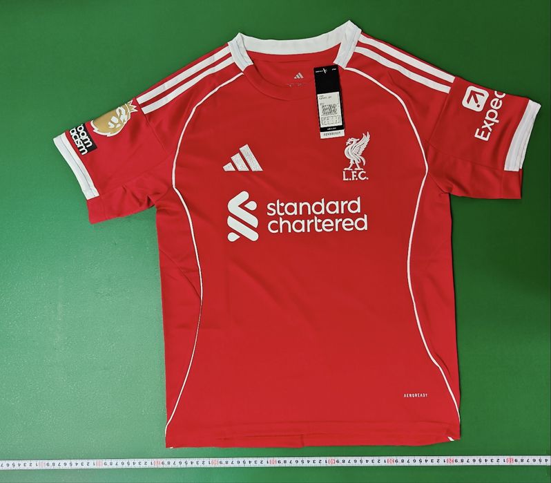 Tricou Isak liverpool