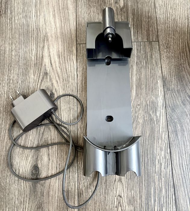 Aspirator Dyson V8 Animal+